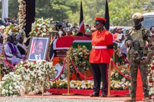 baba-raila-operator